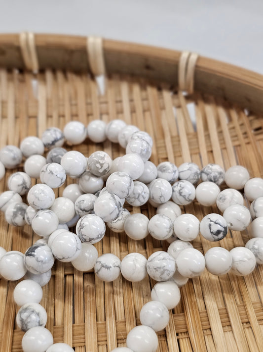 8mm Howlite Bead Bracelet