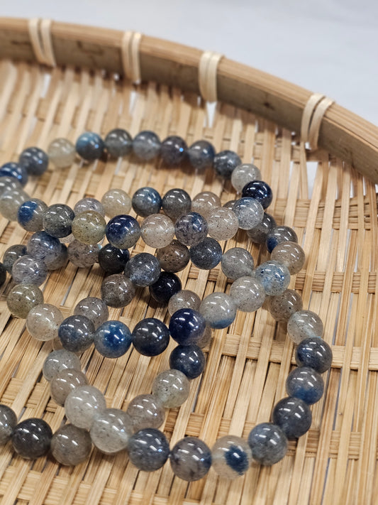 8mm Blue Strawberry Quartz Bead Bracelet