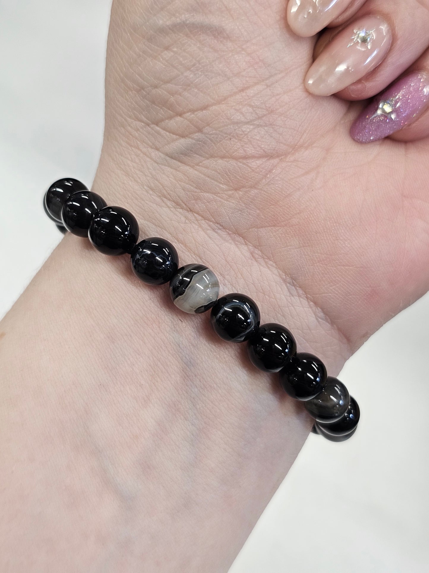 8mm Black Banded Agate Bead Bracelet