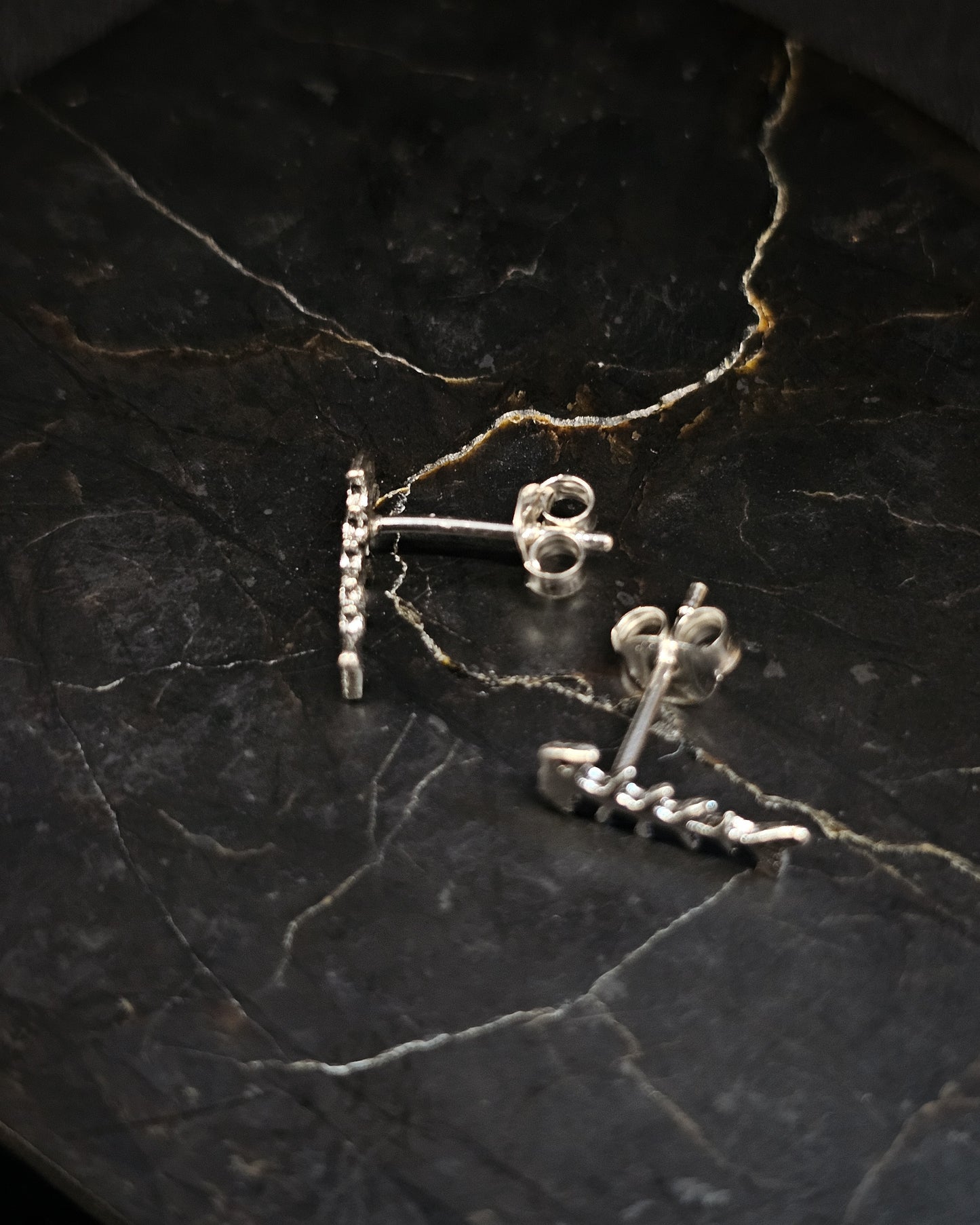 Fish Bone Studs #1