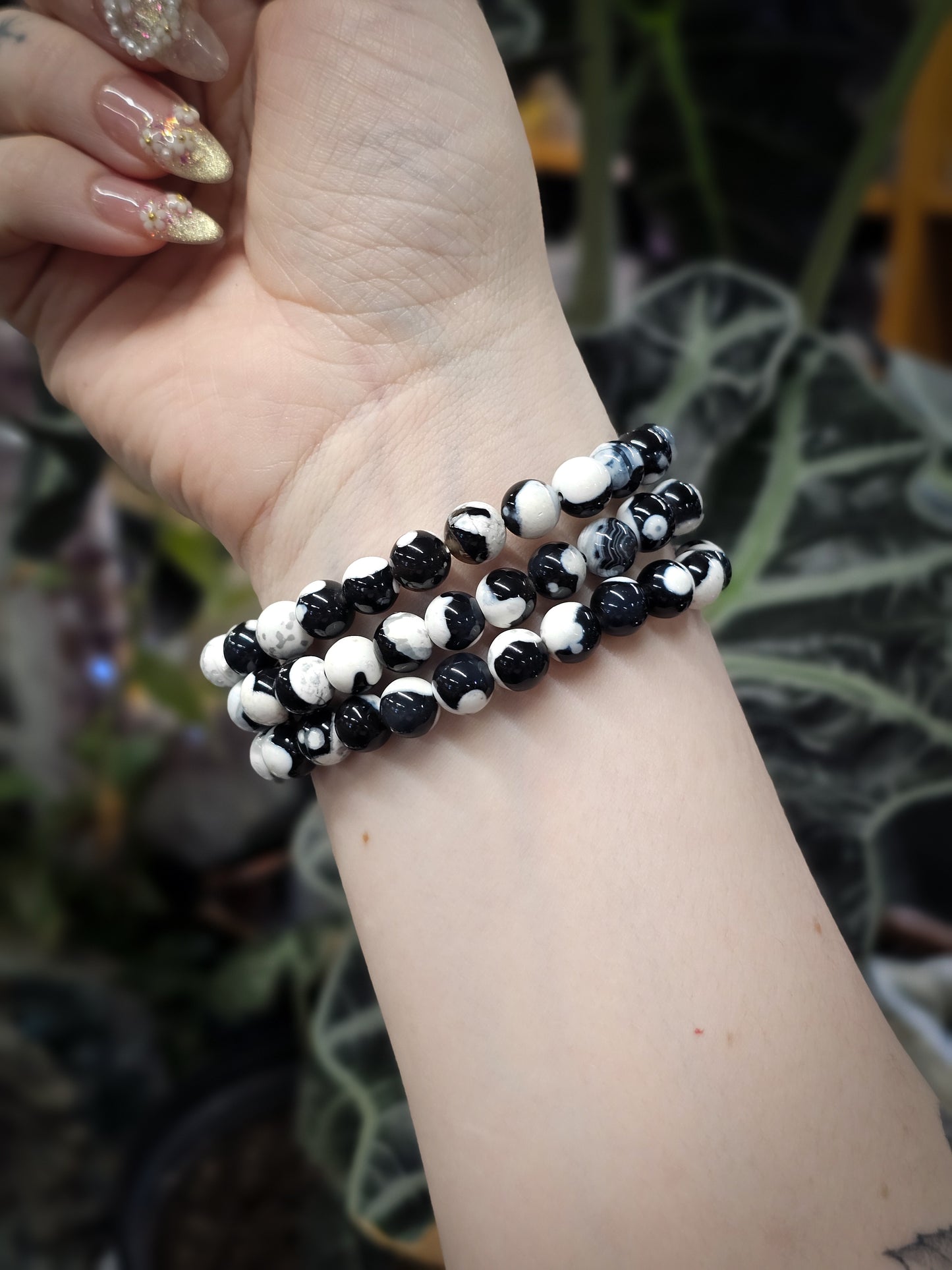 8mm Orca Agate Bead Bracelet