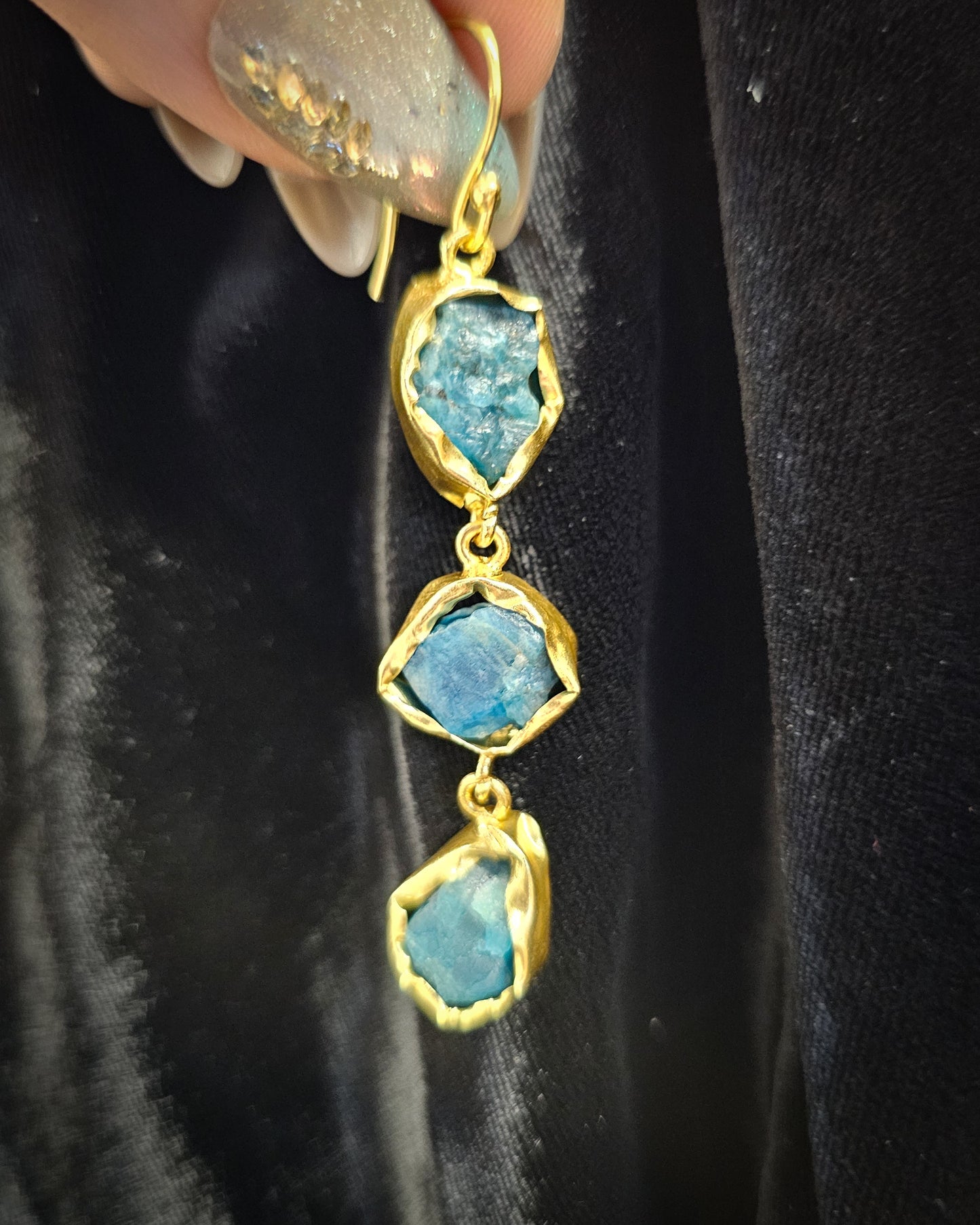 Raw Apatite Earrings - Triple Drop