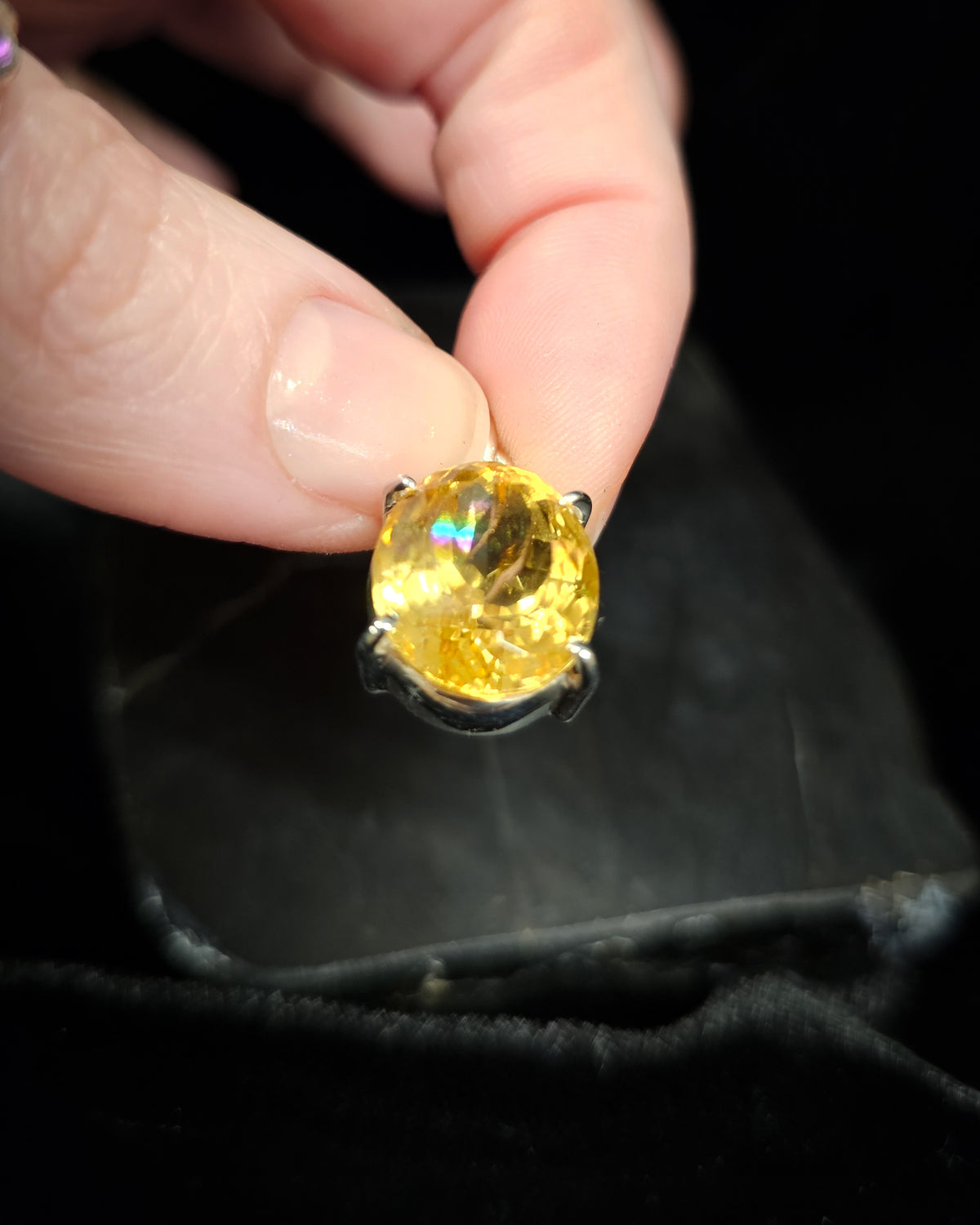 Oval Citrine Pendant