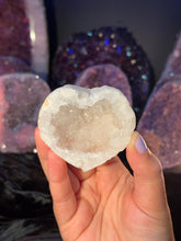Load image into Gallery viewer, Agate Geode Heart
