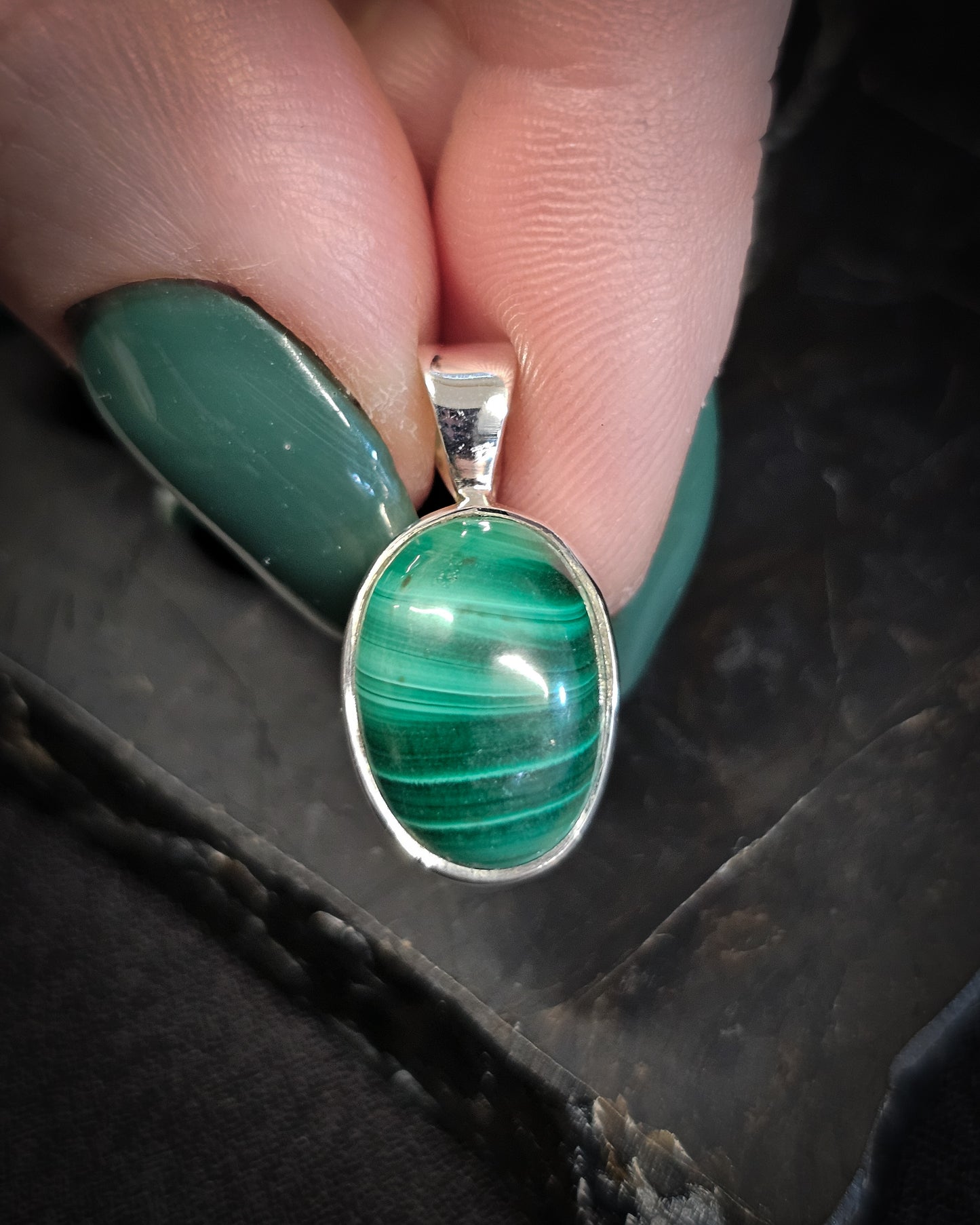 Oval Malachite Pendant