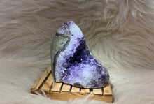 Load image into Gallery viewer, Amethyst Geode Small
