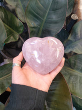 Load image into Gallery viewer, Large Rose Quartz Heart
