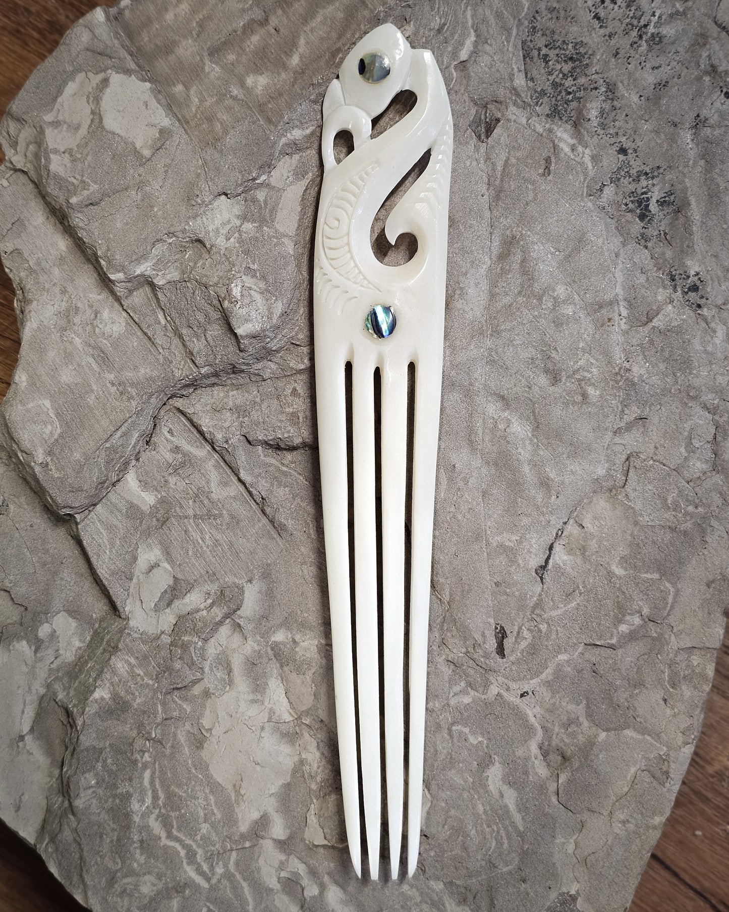 Manaia Heru Bone Carving