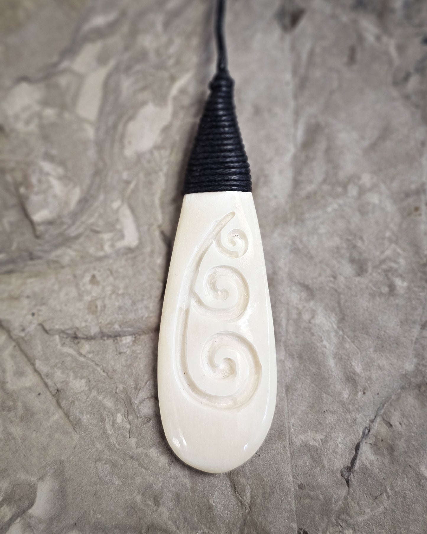 Roimata Bone Carving