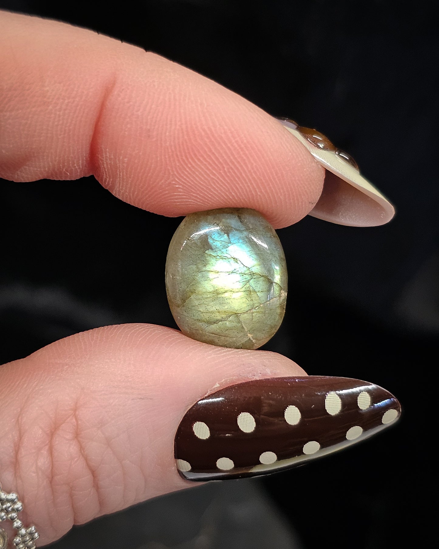 Labradorite Cabochon 1.72g