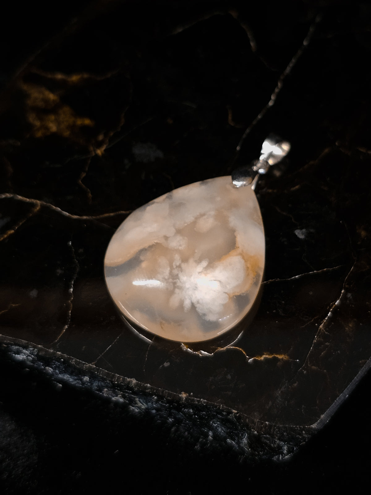 Flower Agate Pendant