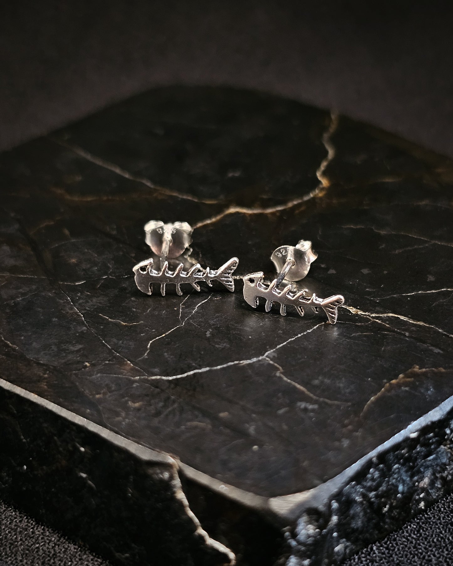 Fish Bone Studs #1