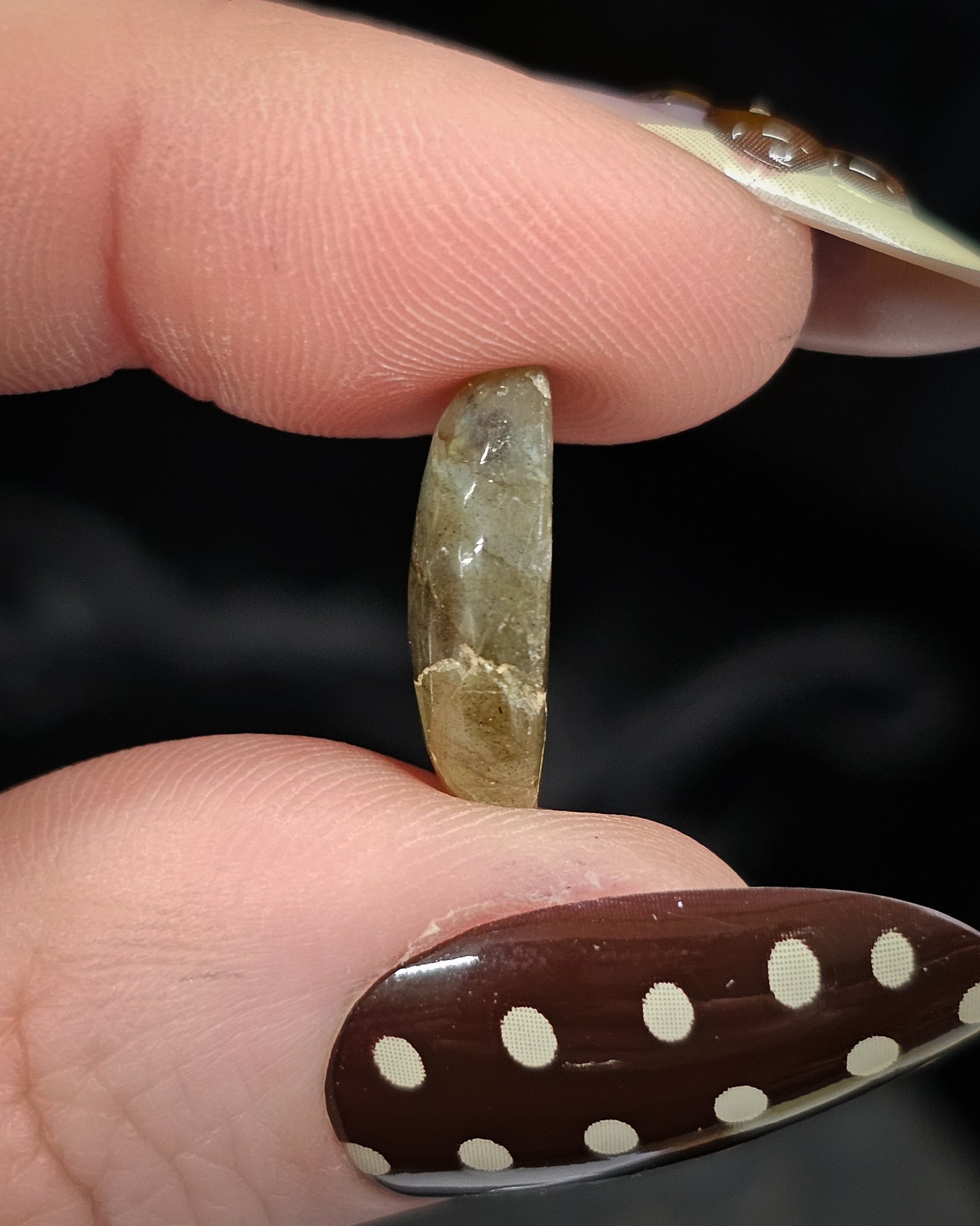 Labradorite Cabochon 1.72g