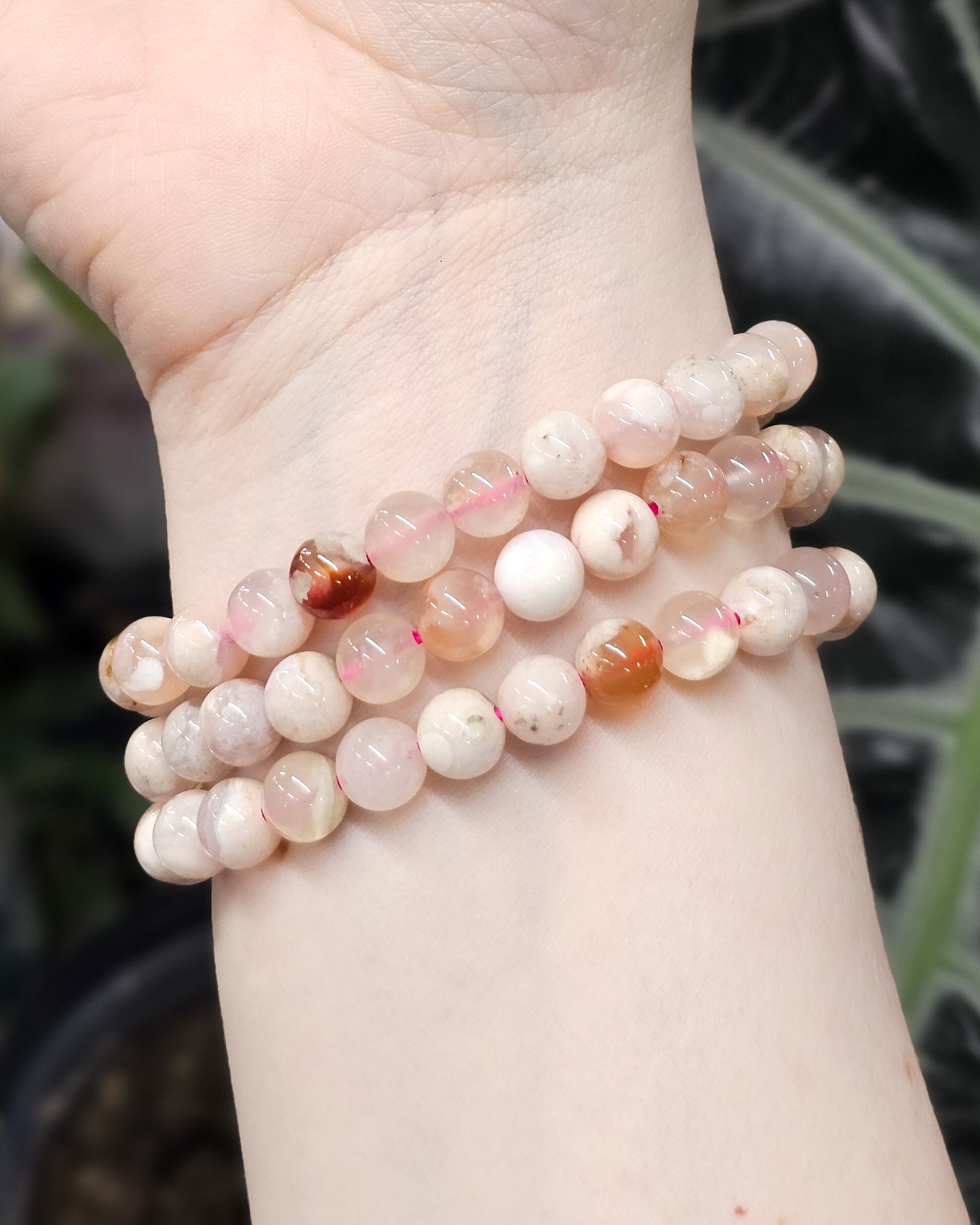 8mm Flower Agate Bead Bracelet