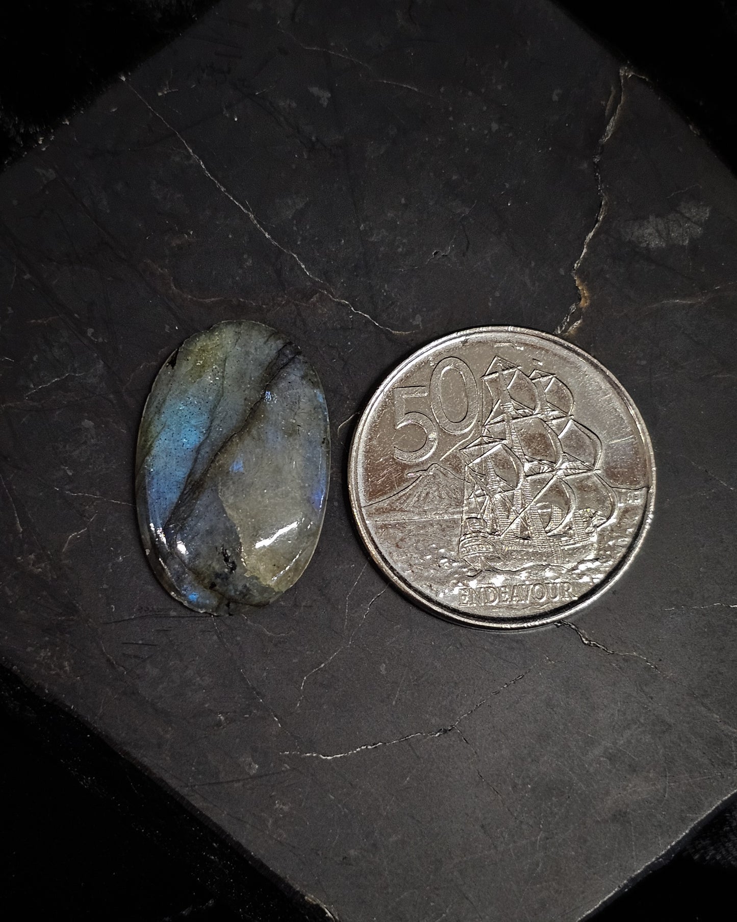 Labradorite Cabochon 1.95g