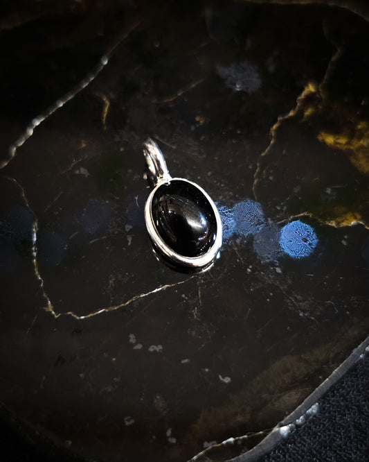Small Black Onyx Oval Pendant