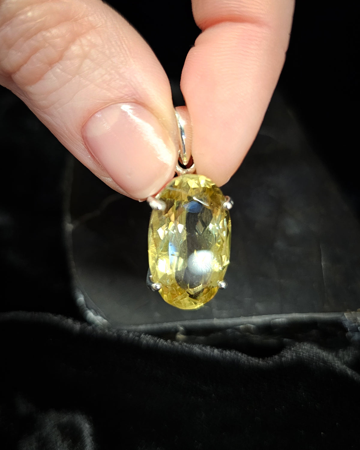 Oval Citrine Pendant