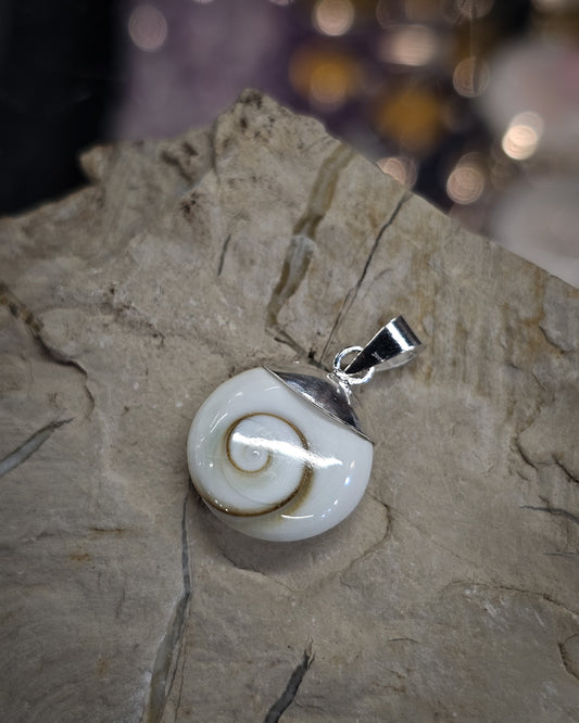 Large Cat's Eye Pendant