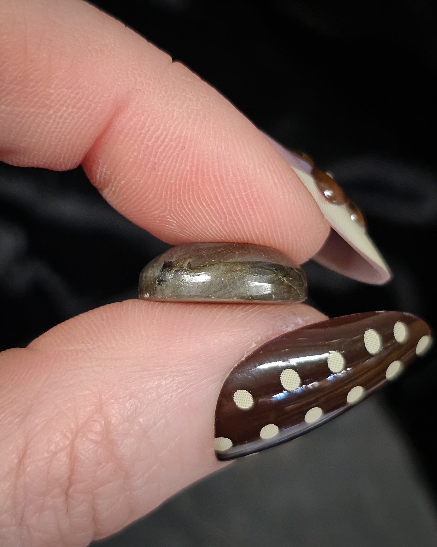 Labradorite Cabochon 1.86g