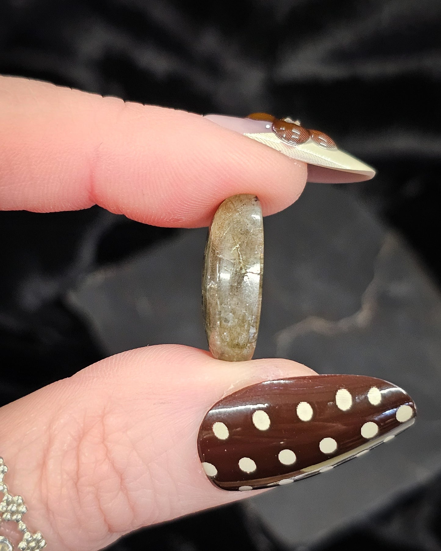 Labradorite Cabochon 2.53g