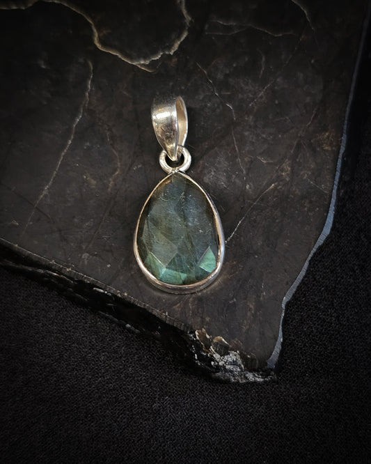 Small Faceted Teardrop Labradorite Pendant