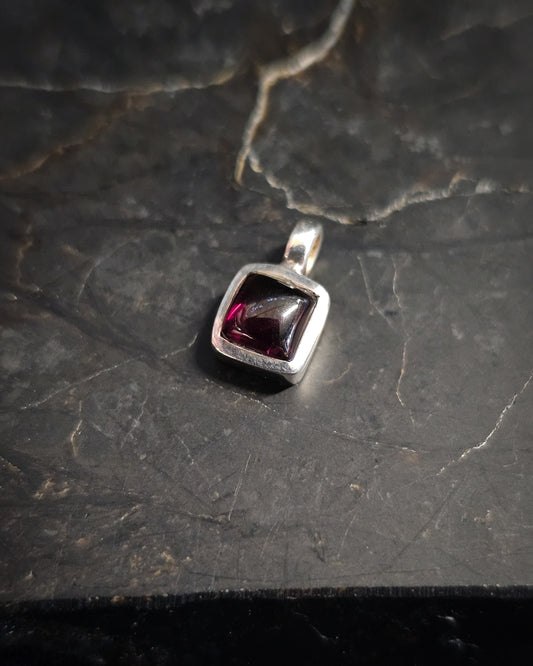 Tiny Garnet Square Pendant