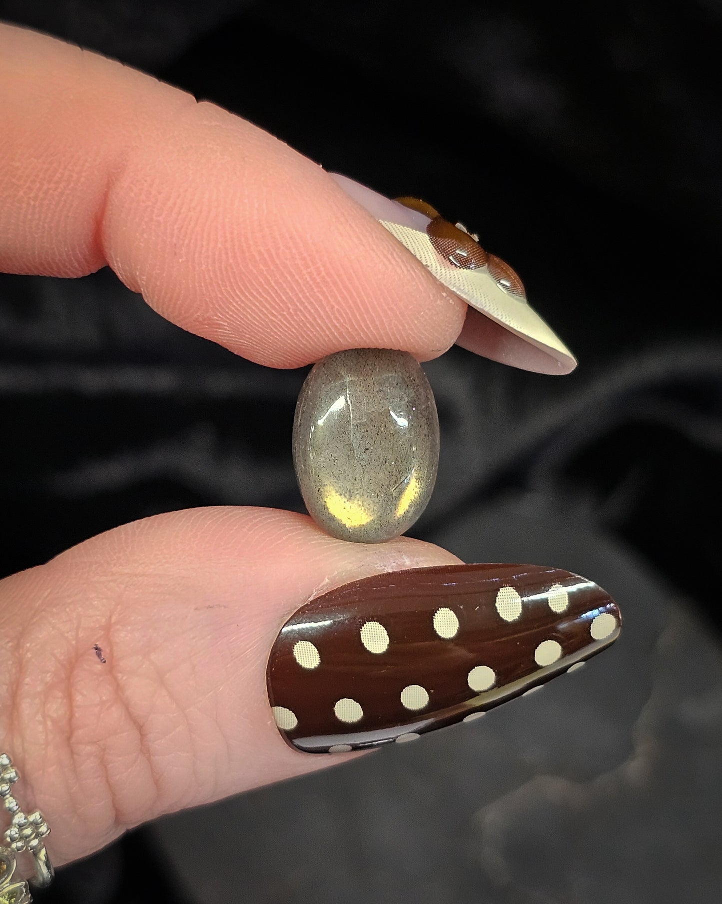 Labradorite Cabochon 1.19g