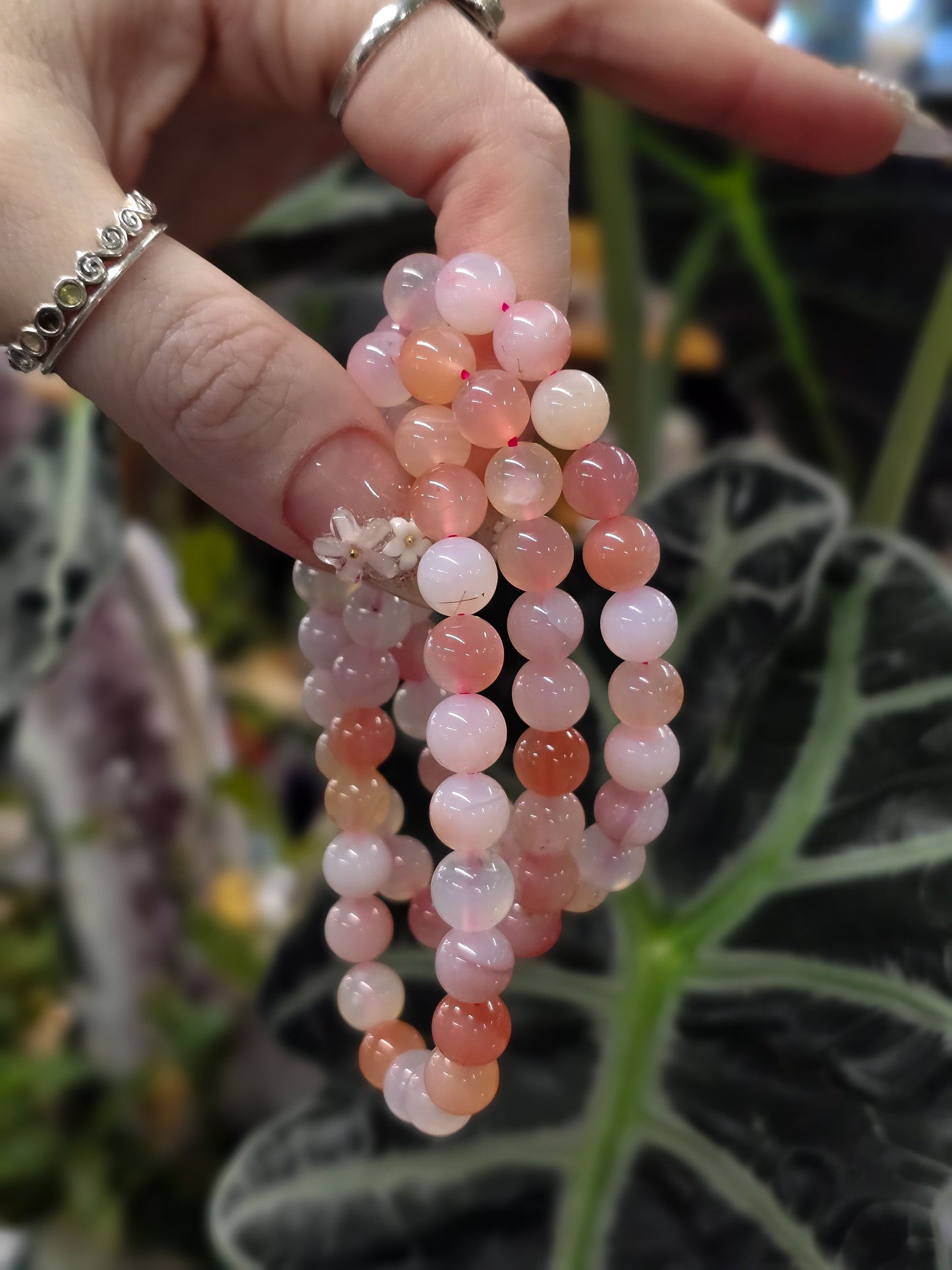 8mm Pink Yanyuan Agate Bead Bracelet