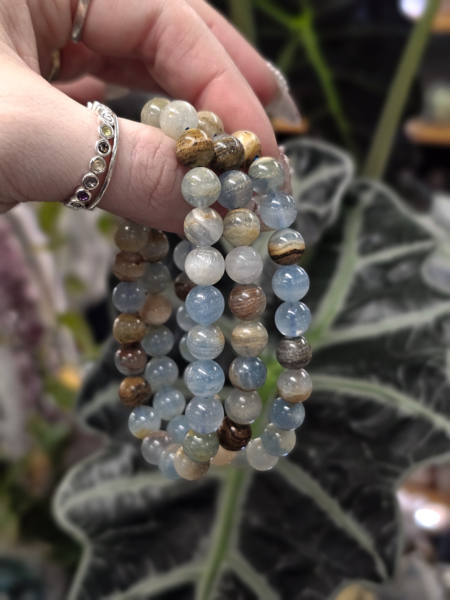 8mm Blue Onyx Bead Bracelet