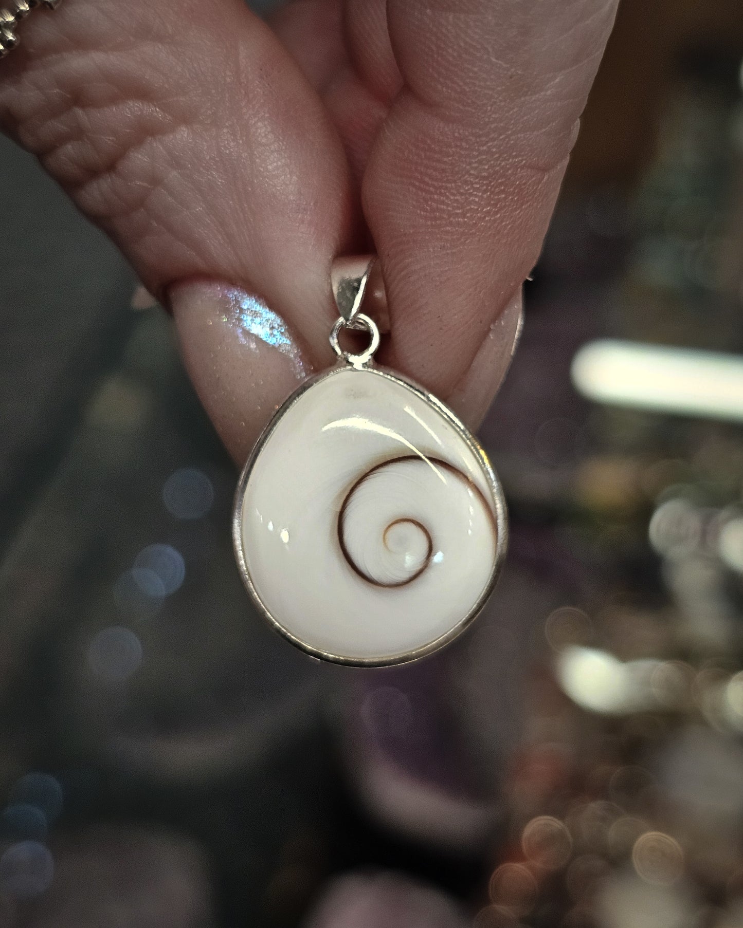 Large Teardrop Cat's Eye Pendant