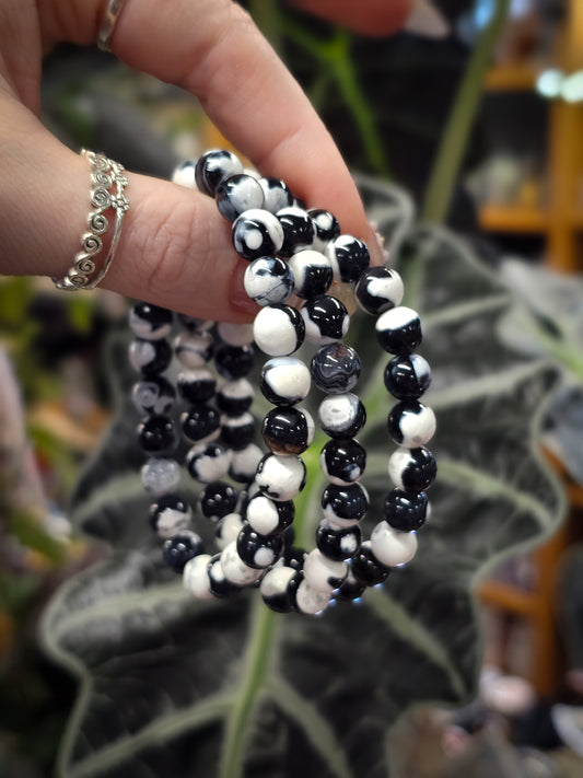 8mm Orca Agate Bead Bracelet