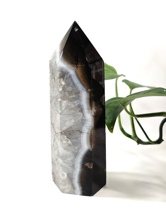 Black Agate Point