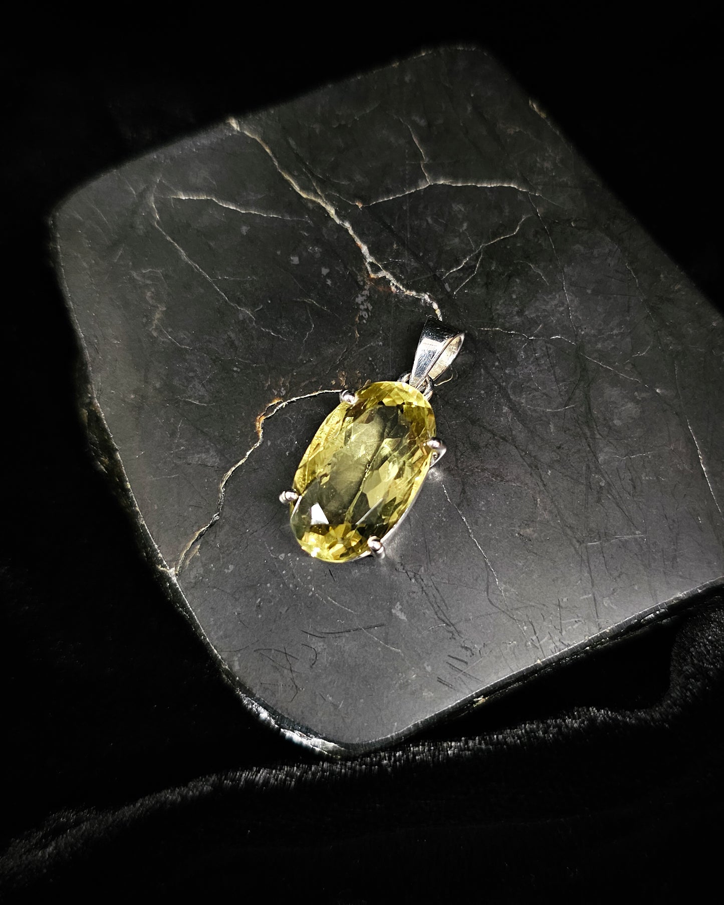 Oval Citrine Pendant