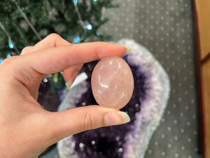 Rose Quartz Palm Stone